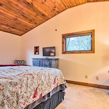 Mountain Cabin With Fire Pit, Walk To Golf And Fishing Вилас Экстерьер фото
