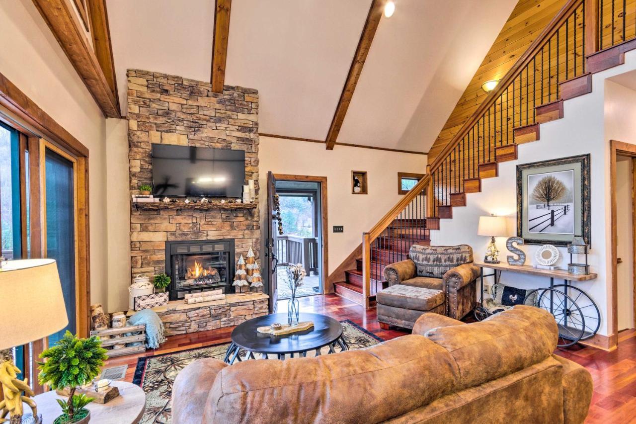 Mountain Cabin With Fire Pit, Walk To Golf And Fishing Вилас Экстерьер фото